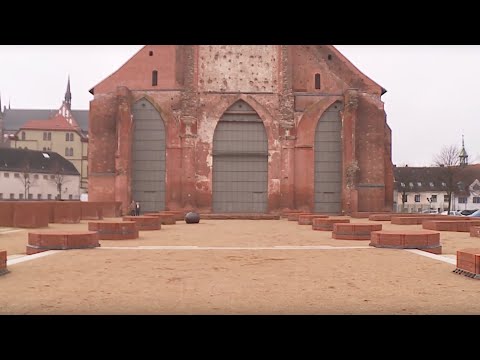 Historischer Kirchhof von Sankt Marien umgestaltet