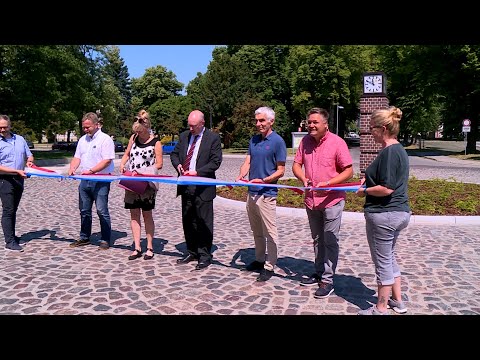 Bahnhofsvorplatz in Grevesmühlen offiziell eingeweiht