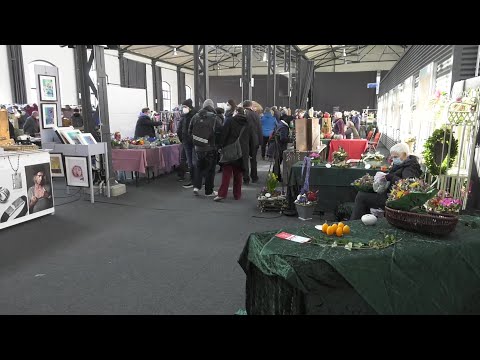 Bunter Ostermarkt in Wismar