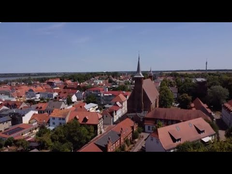 MV Spezial: Stier trifft Greif – erster Landesgeschichtstag mit viel Zuspruch im Kloster Ribnitz