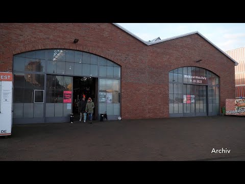 Wismarer Markthalle am alten Hafen steht zum Verkauf