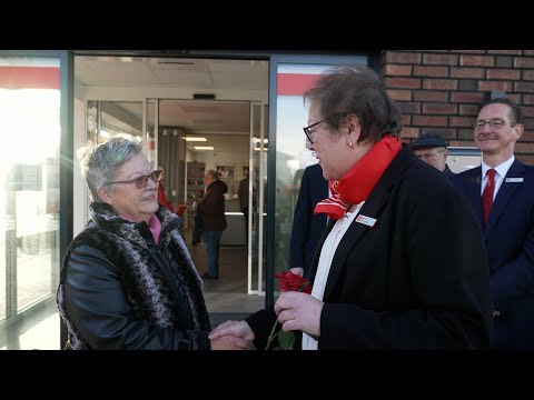 Umzug erfolgreich: Feierliche Eröffnung der Sparkassenfiliale in Bad Kleinen