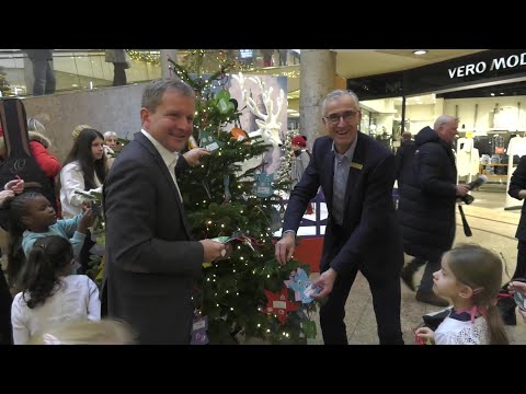 MV Spezial: Kinder-Wunschbaum im Schweriner Schlosspark-Center