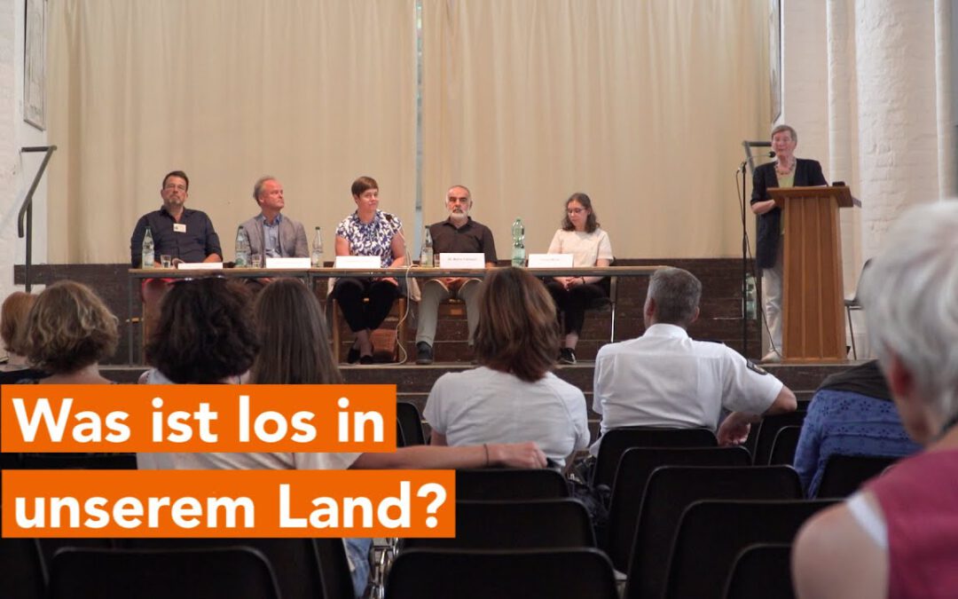 Was ist los in unserem Land? Podiumsdiskussion gegen Fremdenfeindlichkeit und Rassismus