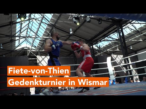 Event der Superklasse. Boxen satt: viertes Fiete von Thien Gedenkturnier in der Markthalle Wismar.