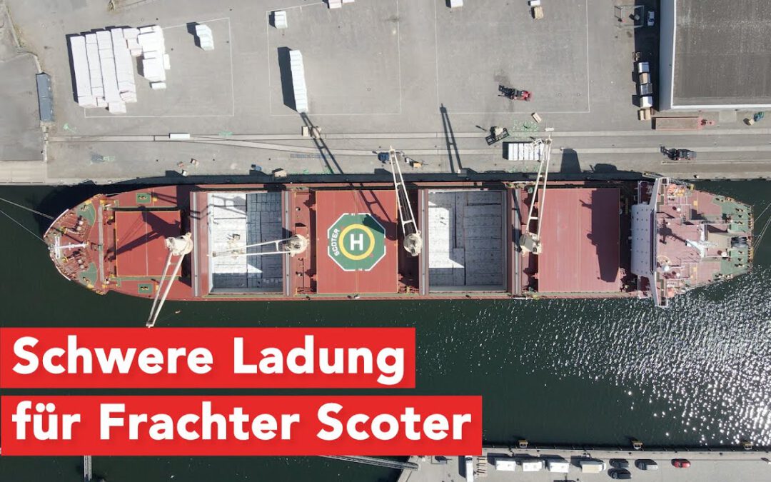 Der Koloss “Scoter“ hat im Wismarer Hafen angelegt